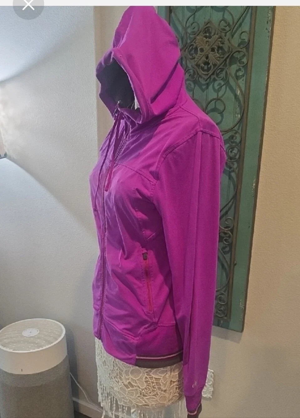 ALO Yoga Women's Violet Full-Zip Hooded Bomber Jacket